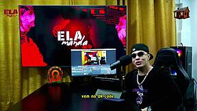 binho ted brought two hot girls to the podcast, they stripped right away, que del�cia with their big asses and tits