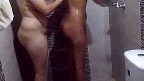 real trio sex with my stepsister and girlfriend in bed 😏