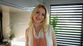 Lifeselector - Anal Virgin Kitty Li Craves More Fucking and Adores It This Time!