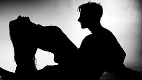 Necesitas un castigo firme con mi polla grande. ¿Estás lista para chuparla y follar duro?