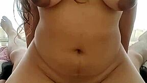 oye chica latina con tetas grandes rogando por anal en la uni