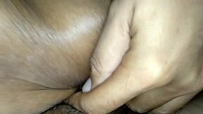 Boss rams young shaved secretary pussy creampie in office during workday hours.