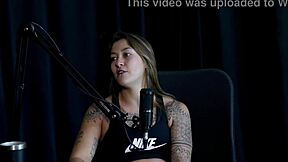 Damiana's Wild Interview with Vovô Moai