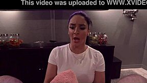 wanna rip clothes off sheena ryder in theater and fuck her brains out?