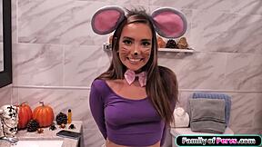 i couldn't resist fucking stepsis in her halloween outfit it was too hot