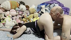 Cheerleader teen seduces stepdad for car keys with mouth and pussy ride