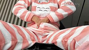 horny skinny teen 18+ fingers wet pussy hard till squirting orgasm 😩💦