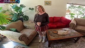 Lesbian stepsis tempts you cool with cum eating lunch