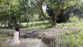 Albina barebacks stranger in woods after his stroke session