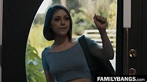 Lone Housewife Fucks Young Masseuse Alexis Fawx Jenna Sativa