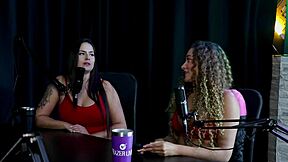 bruninha a surfistinha masturbates on bike then takes fetish gangbang