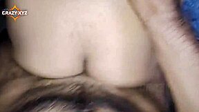 Desi Girlfriend's Tight Pussy Fucked First Time At Home!