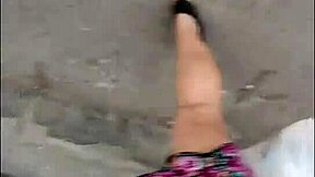 Madura tetona busca acción callejera con joven estudiante cachondo