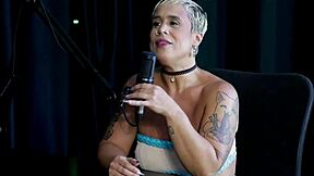 Blonde Joana Naked Takes Intense Massage After Man's False Promise All-Nighter Betrayal