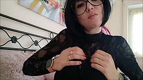 Wanna see my skinny ass cameltoe rip clothes for puffy pussy tease?