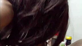 wife skips cleaning to suck hubby's cock instead in homemade clip