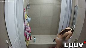 luuv grossy brushes teeth topless bikini webcam tease 😘