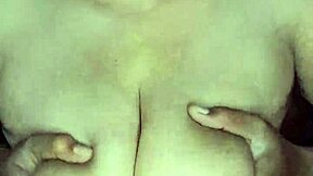 big boobs babe do ya like my huge tits n hairy pussy?