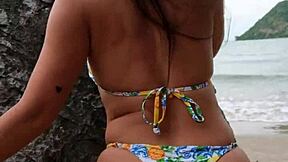 join hot bikini brunette dancing flashing tropical beach!