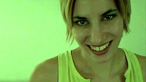 Sandi Rose pantyhose tease and deepthroat blowjob skills