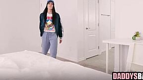 stepdad spies me masturbating doesn't mind daddy peek? 😈👀