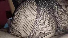 seduc� al esposo de mi vecina... quiero que se corra dentro de mi co�o lencer�a