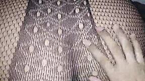 seduc� al esposo de mi vecina... quiero que se corra dentro de mi co�o lencer�a