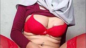 Hijab Shemale Bounces Ass On Dildo Until Explosive Cumshot