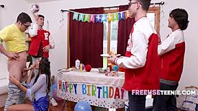 i'd do anything for my anxious bf even free use pussy anytime he needs!! 😩💕