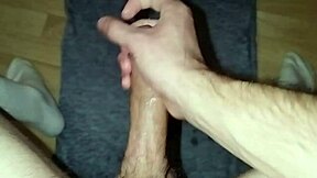 mmasturbation leads to huge cum explosion