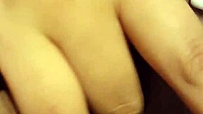 horny 18+ bbw latina fingers her juicy wet pussy while watching chocolate girl masturbate 👀💦🍫