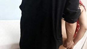 Muslim Stepsis Craves Indian Bro's Big Lund Doggystyle?