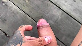 Cuervoperv dares naked cum blast in risky abandoned cabin near strangers 🚀😈