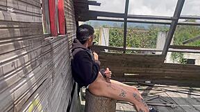 Cuervoperv dares naked cum blast in risky abandoned cabin near strangers 🚀😈