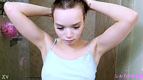 damn that fierce brunette looks hot post-shower