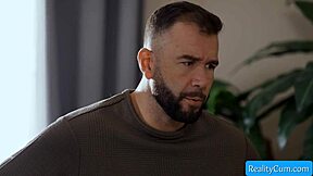 i fell for sexy babysitter lindsay lee's huge natural tits seduction