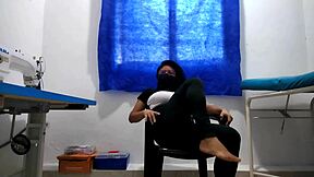 Whoa! Girlfriend's Rich Crazy Cousin Begs to Fuck!